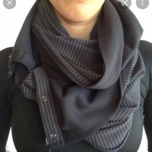 🍋Lululemon Vinyasa Scarf